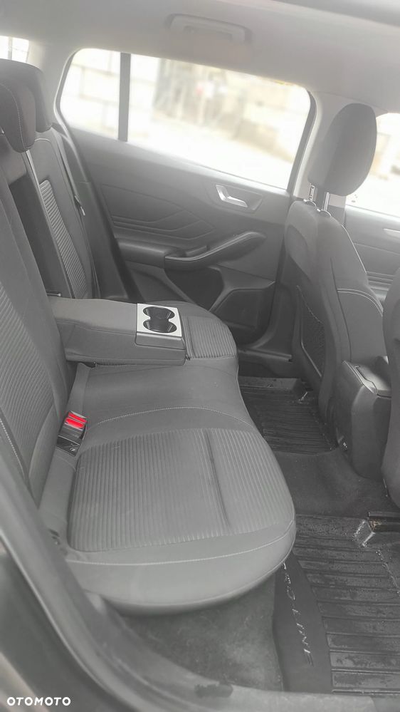 Ford Focus 1.0 EcoBoost mHEV Titanium X - 16