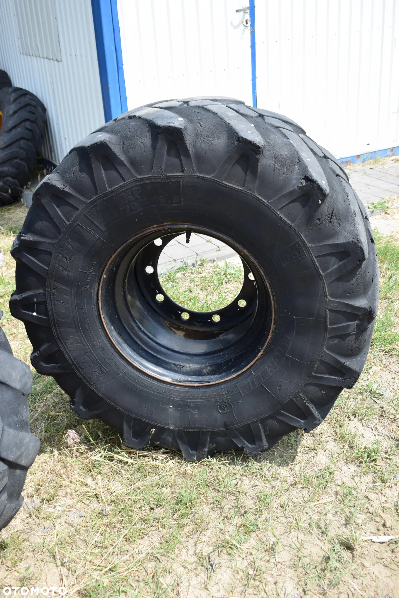 Koła R19 Michelin 18-19.5 do koparki 445/70 R 19.5 - 10