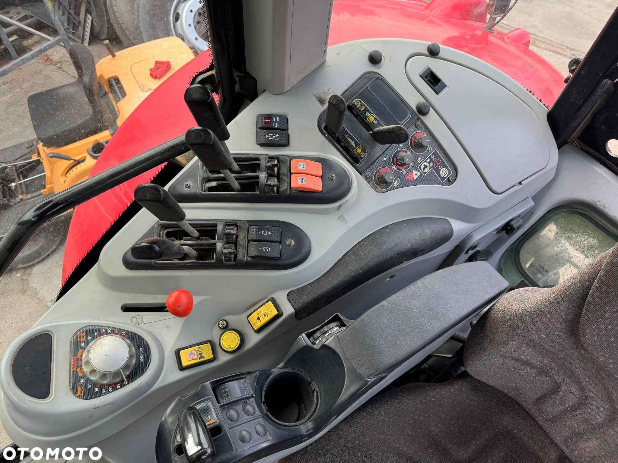 Massey Ferguson 6475 DYNA 6 // SUPER STAN // ( 6460 6465 6470 6475 6480 ) - 18