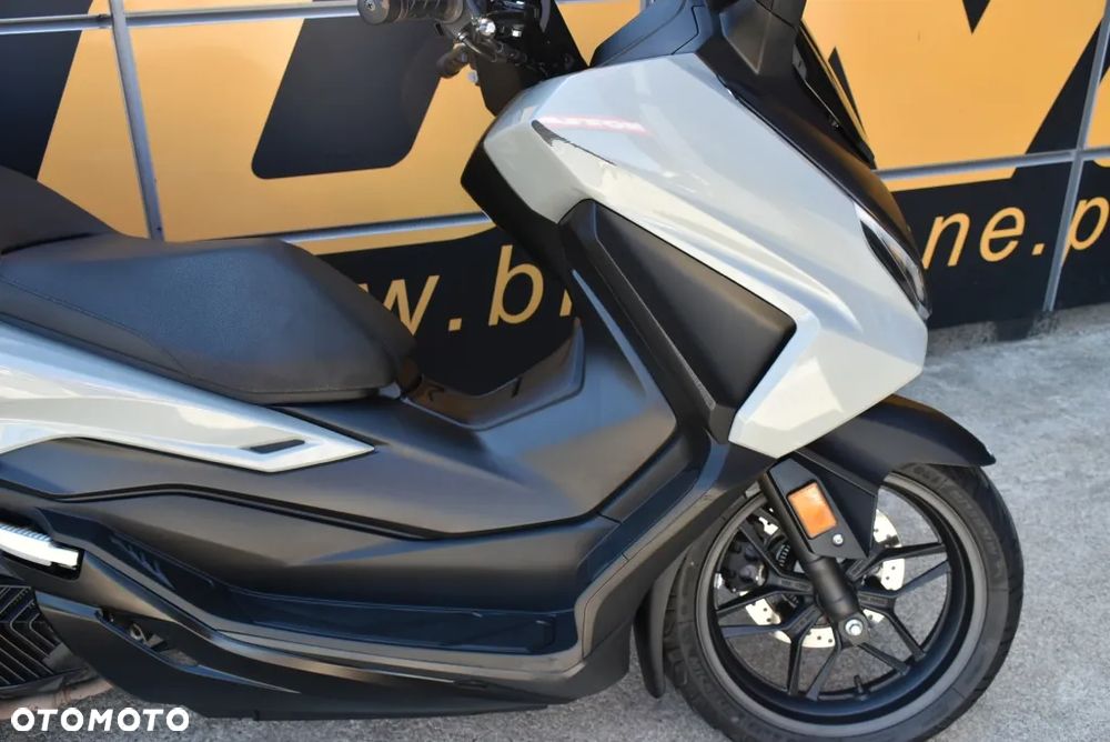 Honda NSS - 5