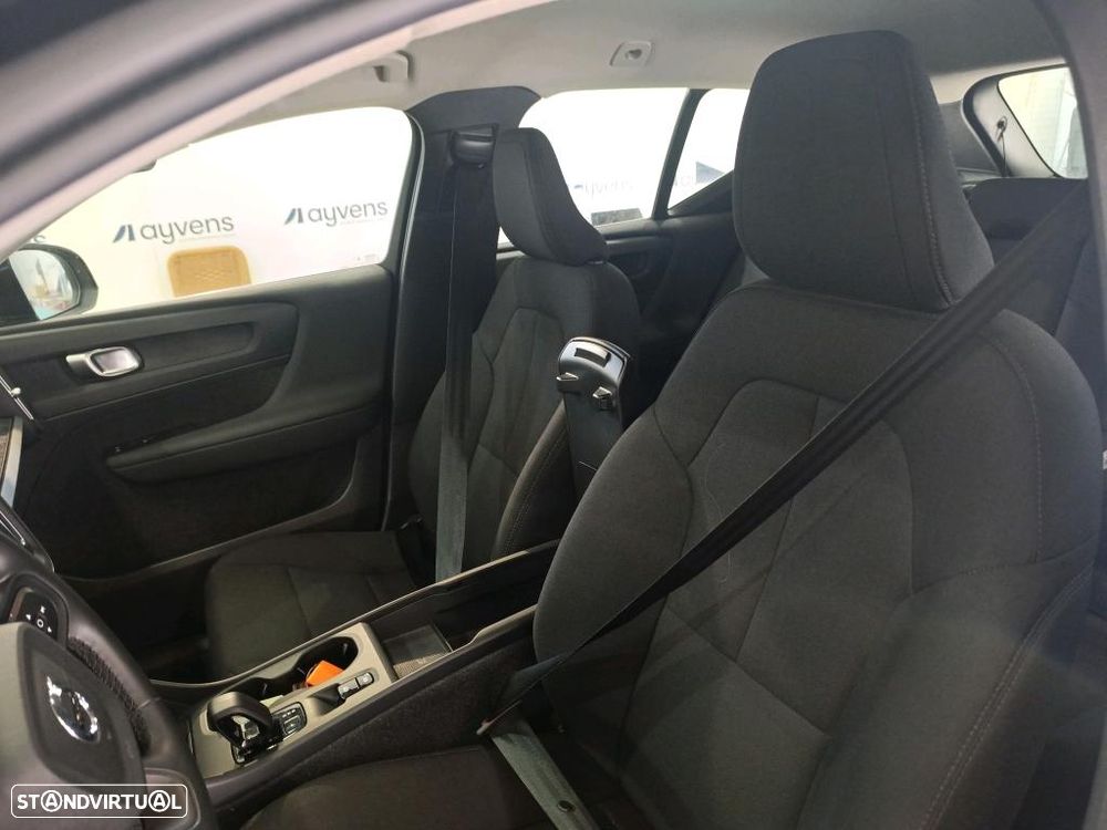 Volvo XC 40 1.5 T4 PHEV Essential - 6