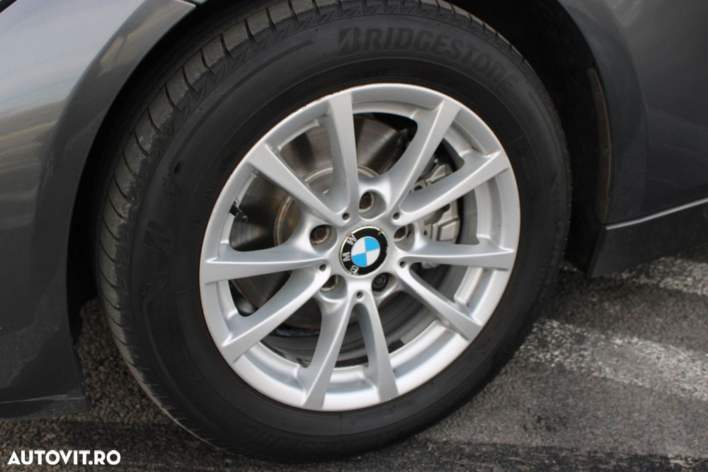 BMW Seria 3 320d Aut. Modern Line - 10