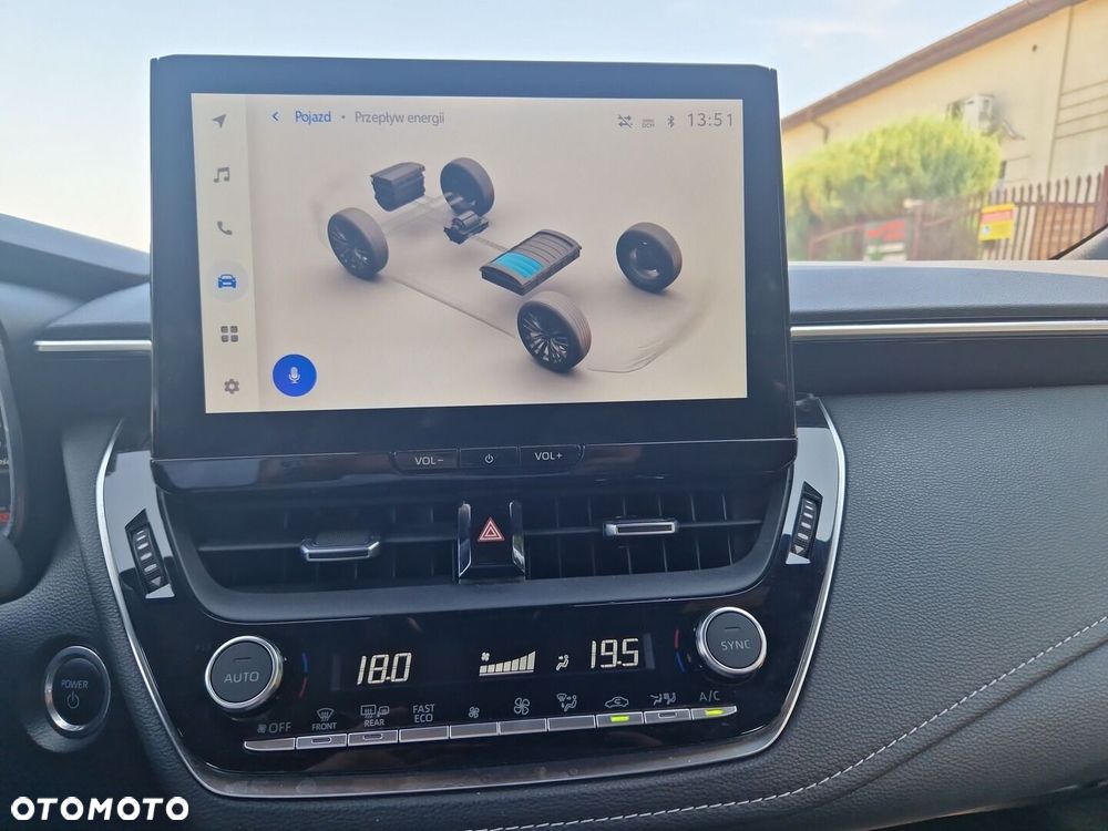 Toyota Corolla 2.0 Hybrid Comfort - 17