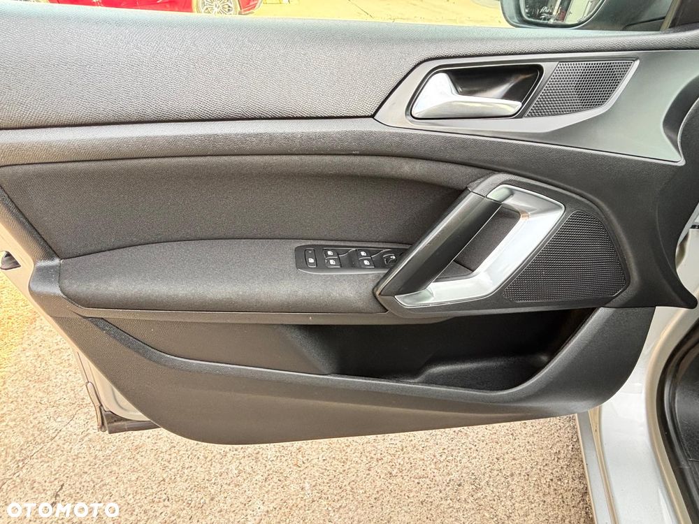 Peugeot 308 - 17