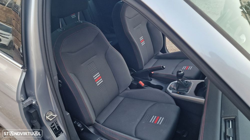 SEAT Arona 1.0 TSI FR - 29