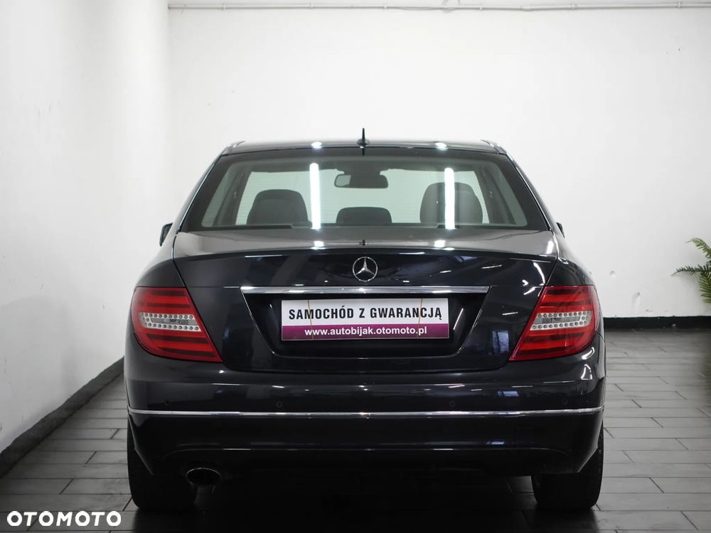 Mercedes-Benz Klasa C 200 (BlueEFFICIENCY) 7G-TRONIC Avantgarde - 7