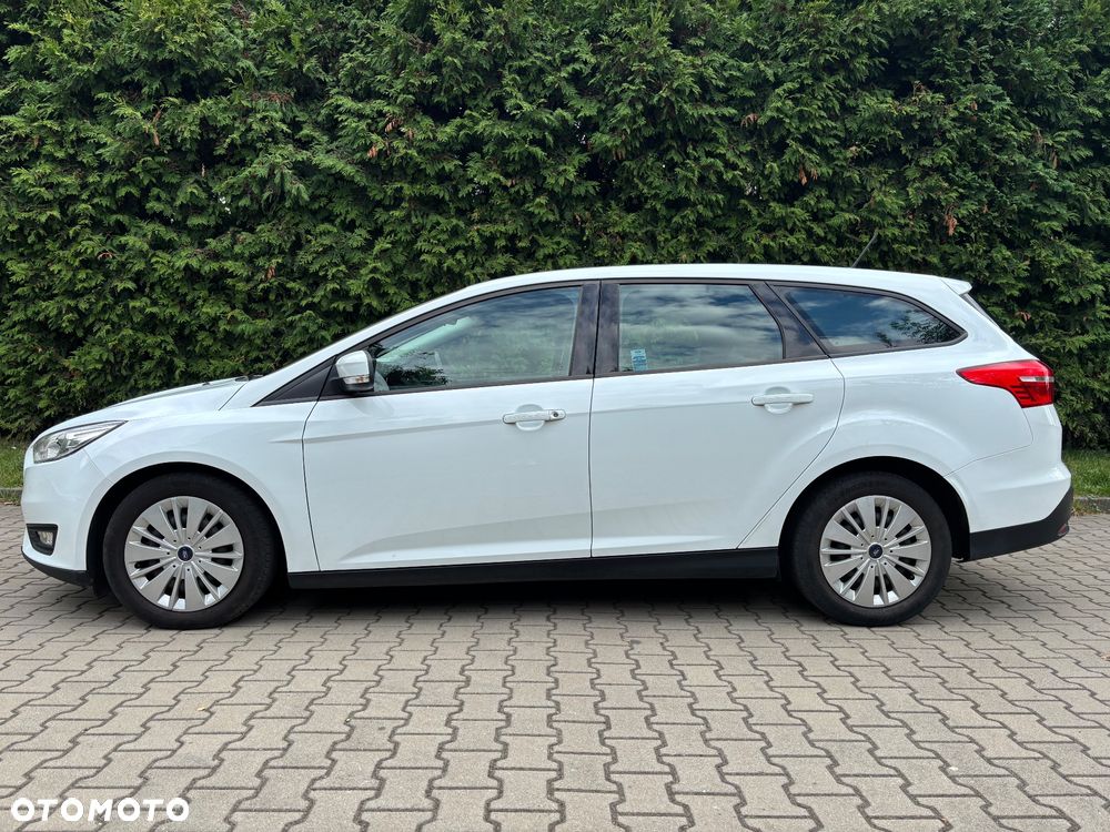 Ford Focus 1.5 TDCi SYNC Edition - 6