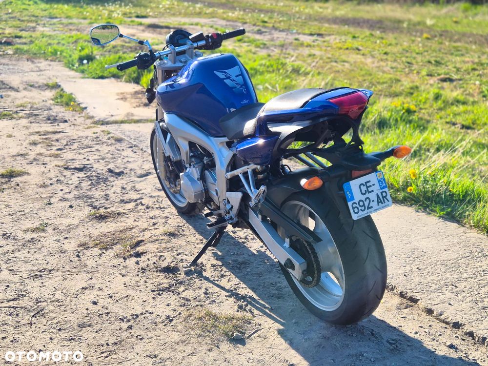 Yamaha FZ6 - 7
