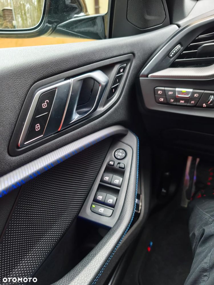 BMW Seria 2 220i M Sport - 12