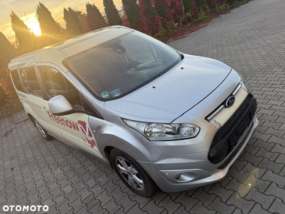 Ford Tourneo Connect Grand - 2