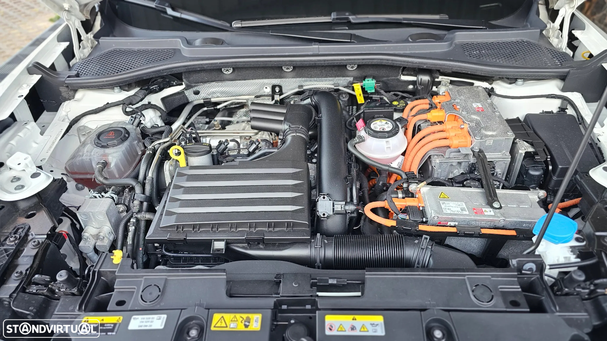 Cupra Formentor 1.4 e-Hybrid DSG VZ - 31