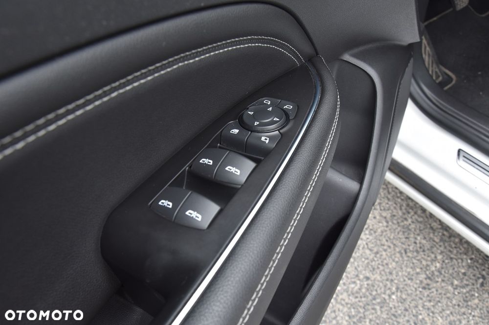 Opel Insignia 2.0 CDTI Elite S&S - 18