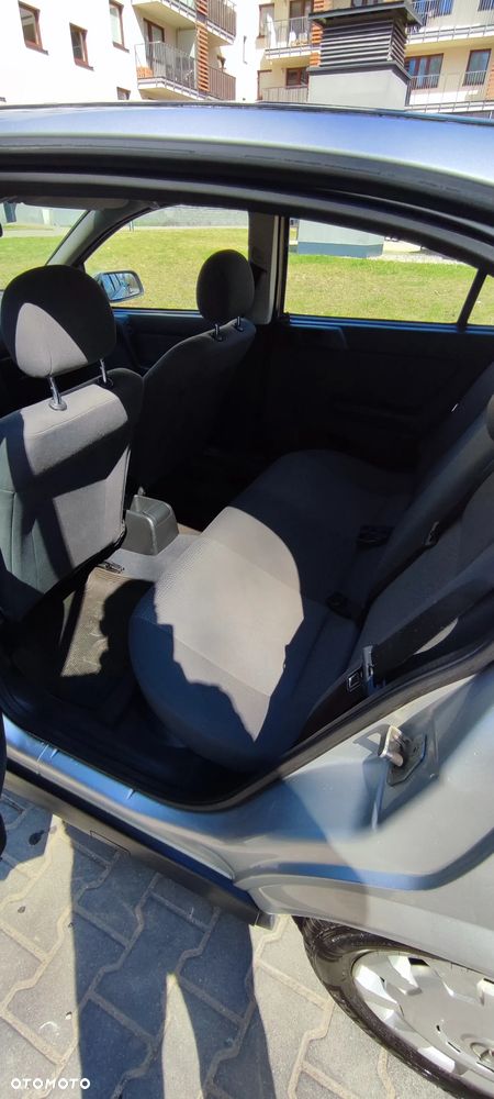 Opel Astra 1.4 111 - 14