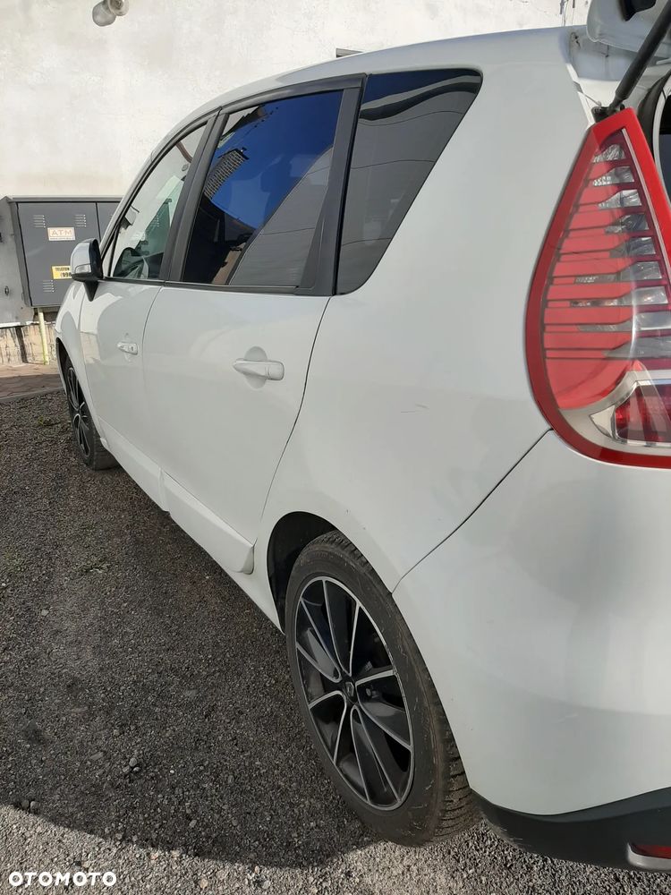 Renault Scenic 1.6dCi Energy TomTom Edition - 16