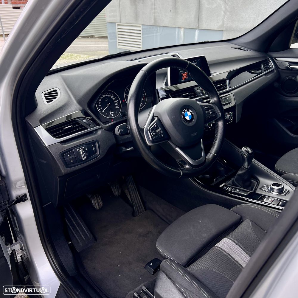 BMW X1 16 d sDrive Line Sport - 17