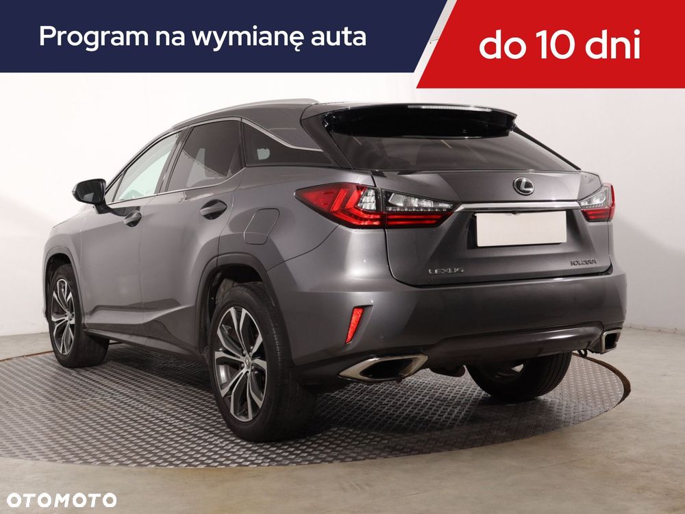 Lexus RX - 6