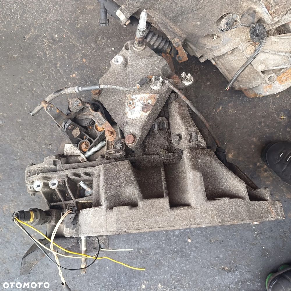 SKRZYNIA BIEGOW RENAULT 1.5 DCI JR5116 - 1