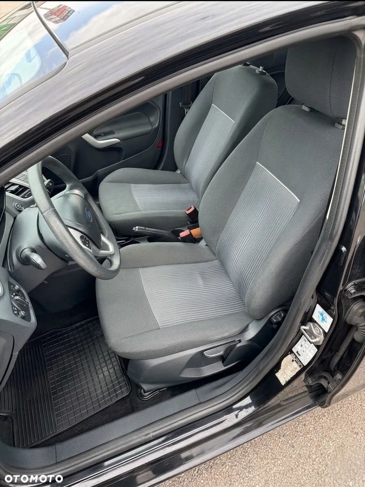 Ford Fiesta 1.25 Titanium - 13