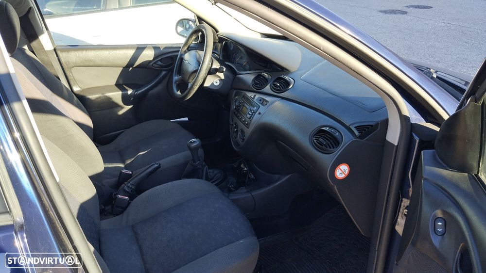 Ford Focus SW 1.4 Ambiente - 5