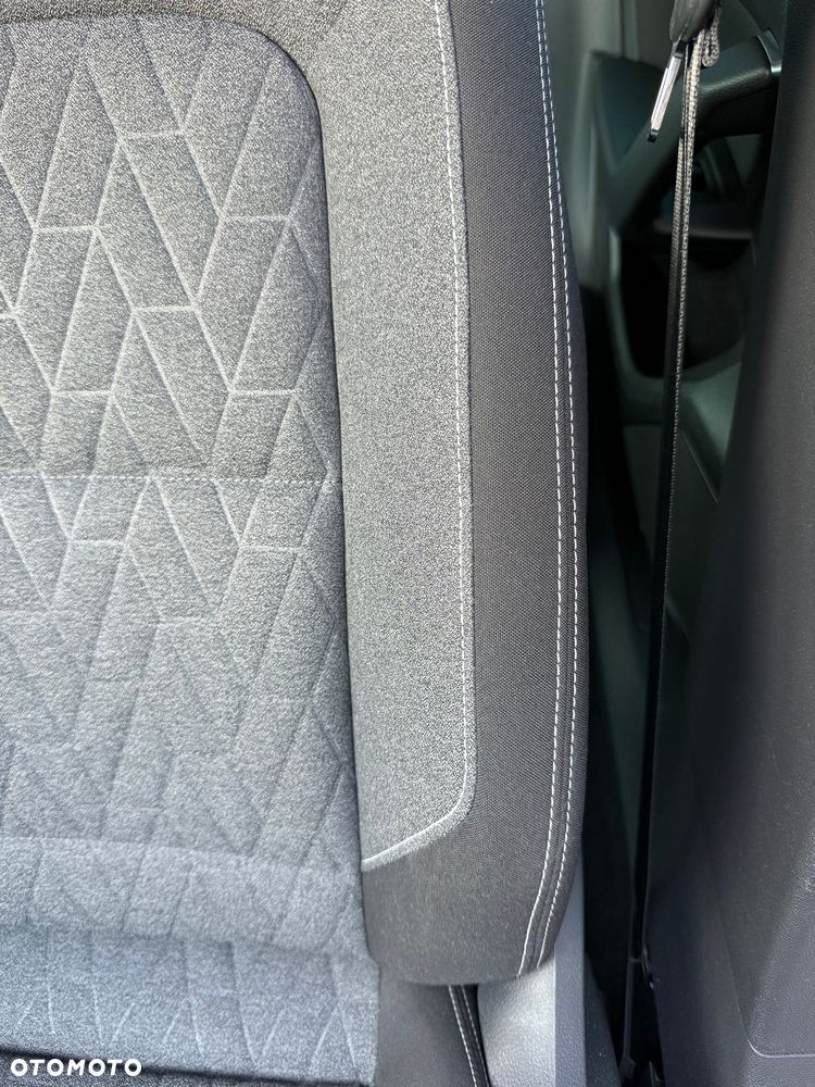 Volkswagen Passat 1.5 TSI EVO Business - 32