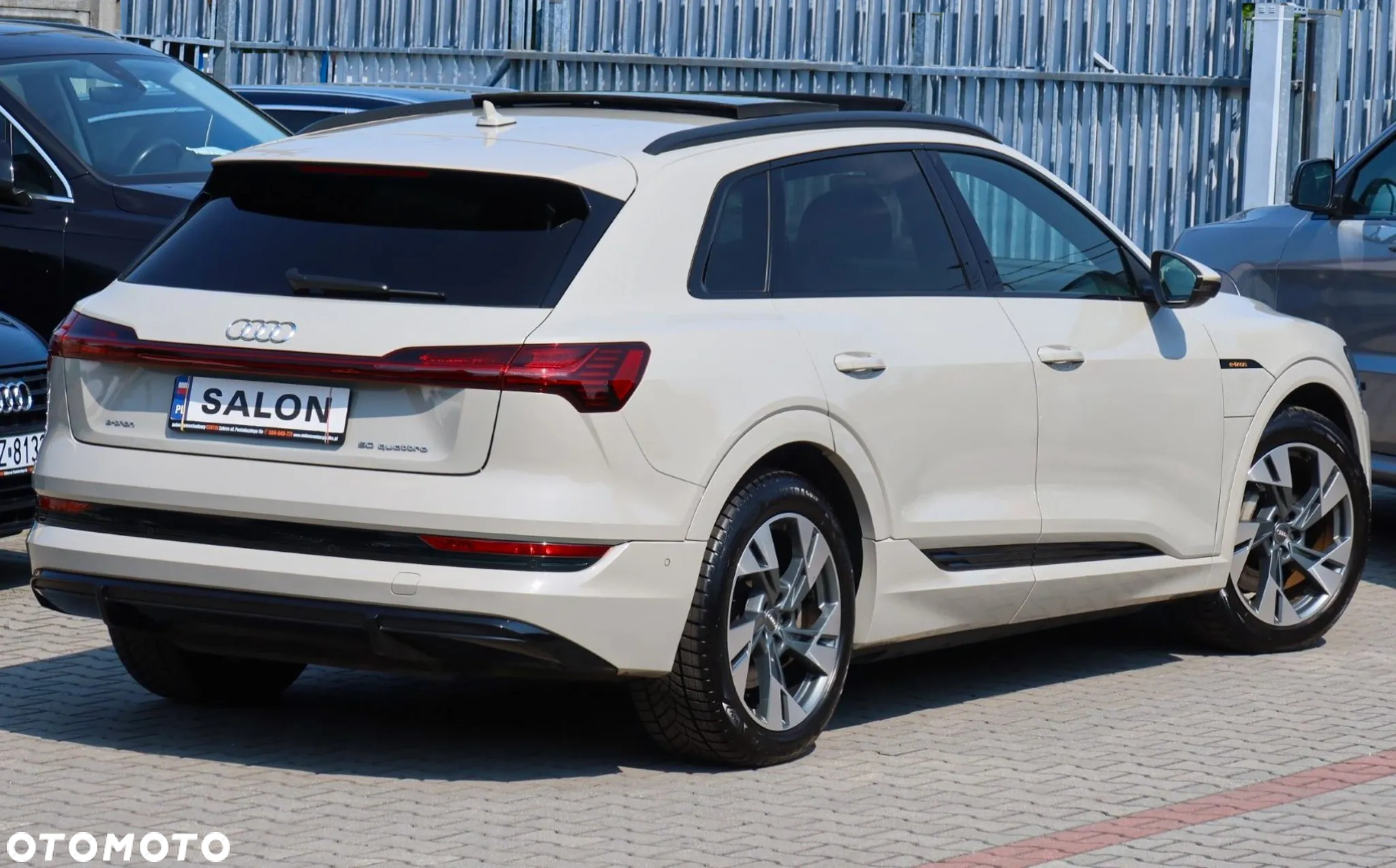 Audi e-tron 50 quattro S line - 34