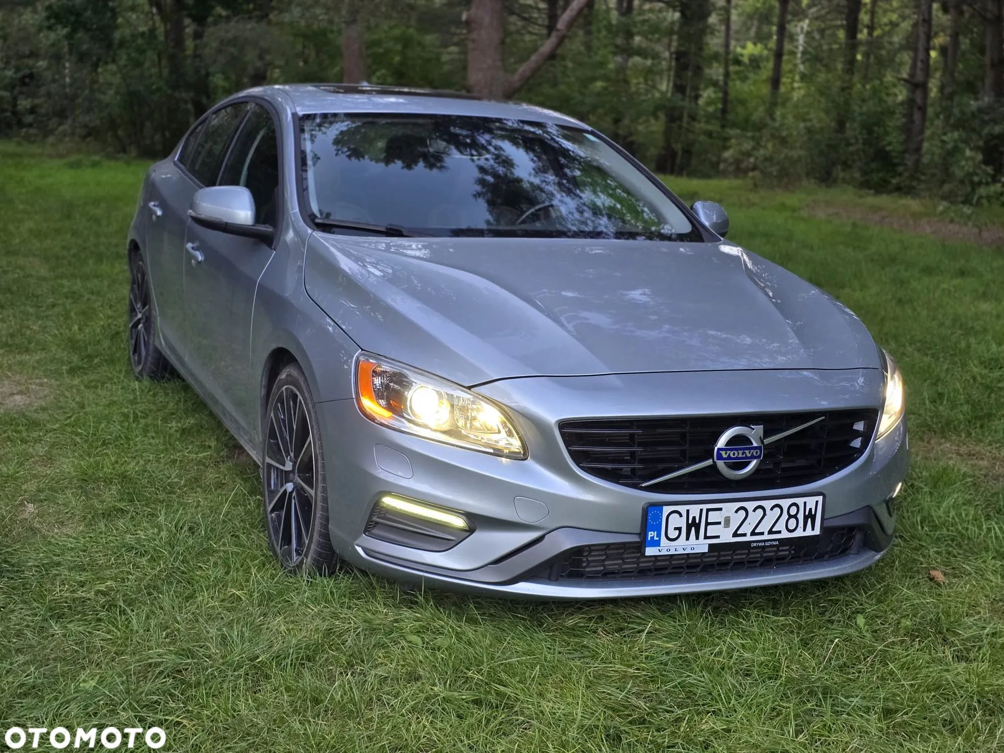 Volvo S60 T5 Drive-E R-Design Summum - 1