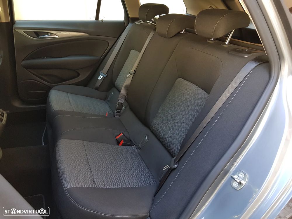 Opel Insignia Sports Tourer 1.6 CDTi Dynamic - 32
