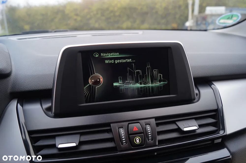 BMW Seria 2 218i Advantage - 33