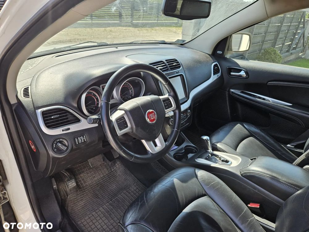 Fiat Freemont 2.0 Multijet Lounge AWD - 13