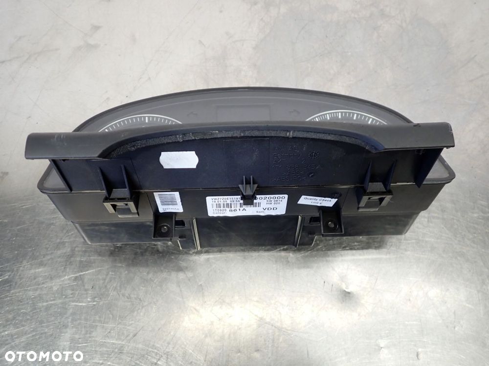 LICZNIK VOLKSWAGEN TOURAN 1T0920861A - 9