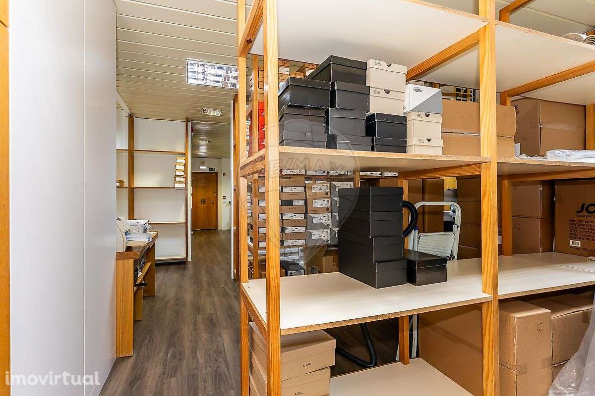 Escritório T0 para arrendamento - Grande imagem: 4/21