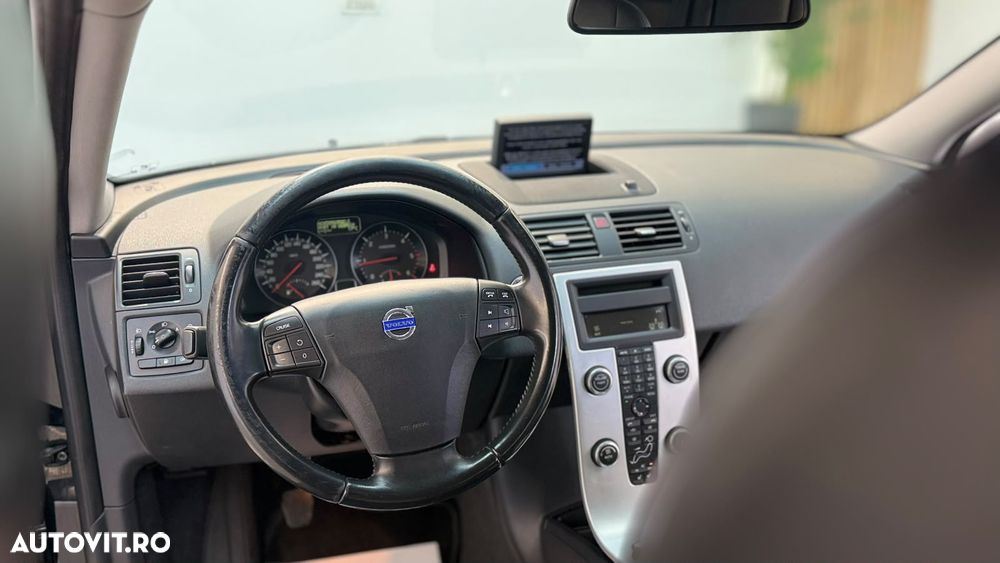 Volvo V50 - 6