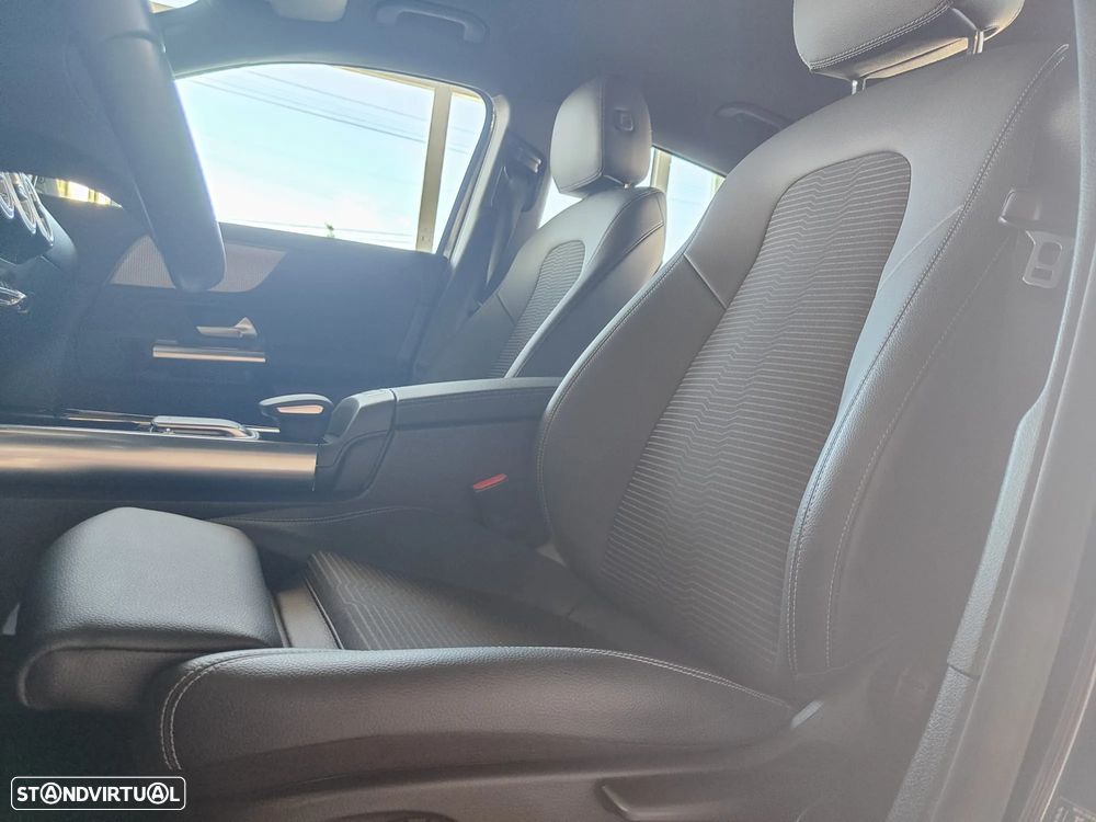 Mercedes-Benz EQA 350 4Matic Progressive - 24