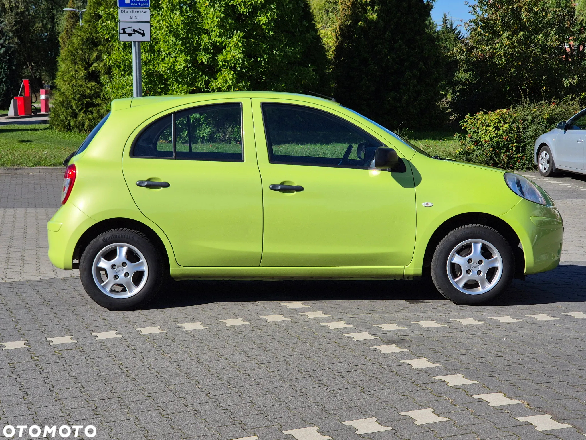 Nissan Micra - 5