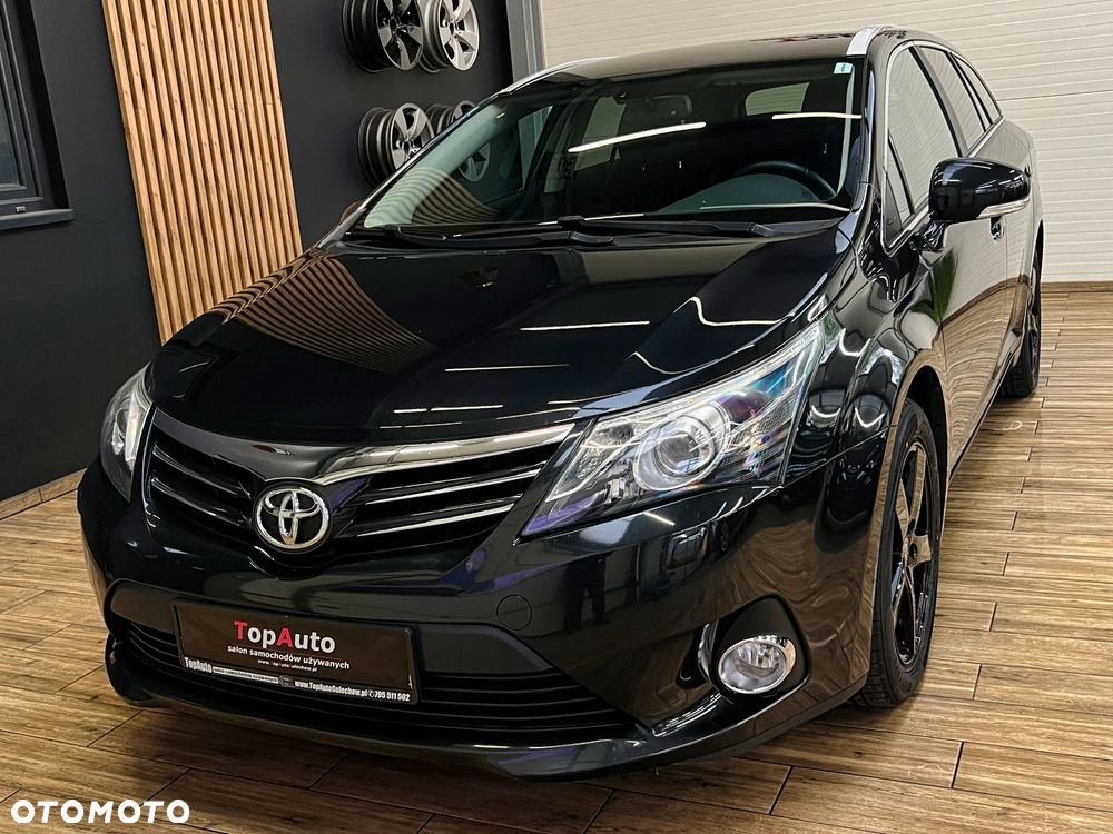 Toyota Avensis 1.8 Premium - 13