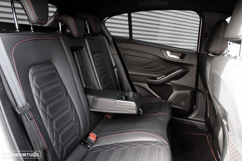 Ford Focus 1.0 EcoBoost MHEV ST-Line X Aut. - 28