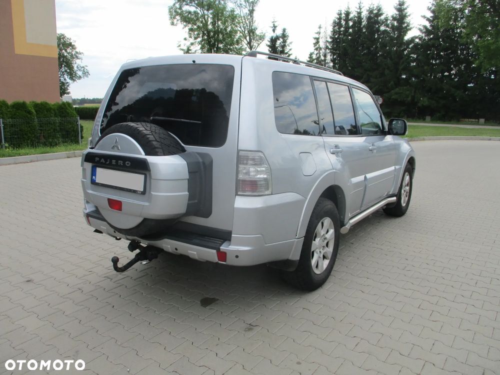 Mitsubishi Pajero 3.2 DID Invite - 23