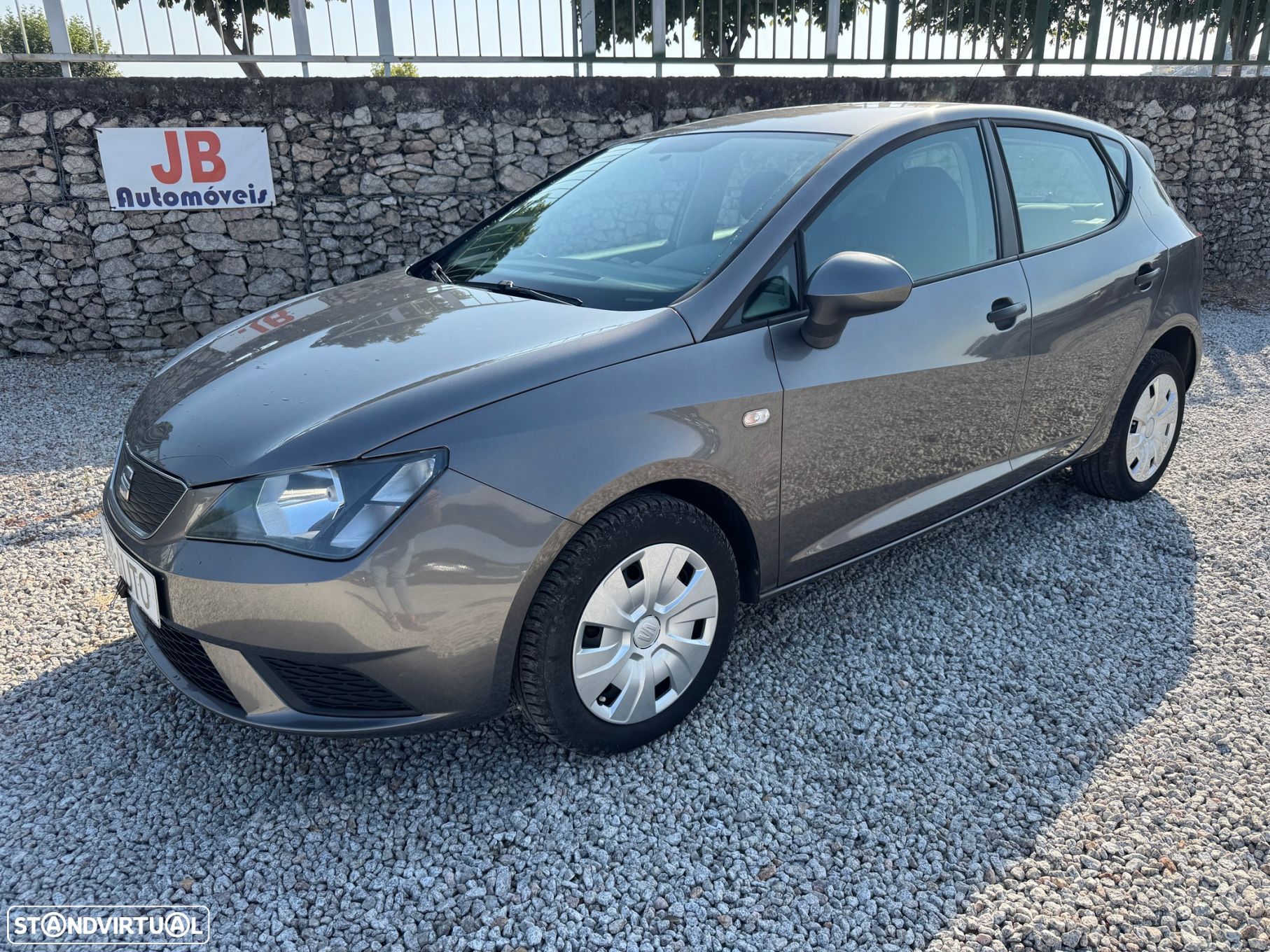 SEAT Ibiza 1.4 TDI Ecomotive Reference - 1