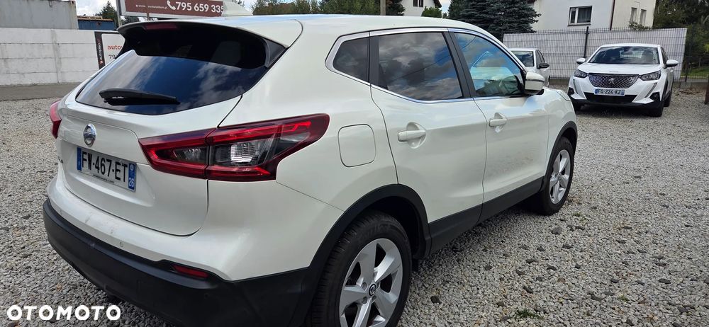 Nissan Qashqai 1.3 DIG-T N-Style - 4