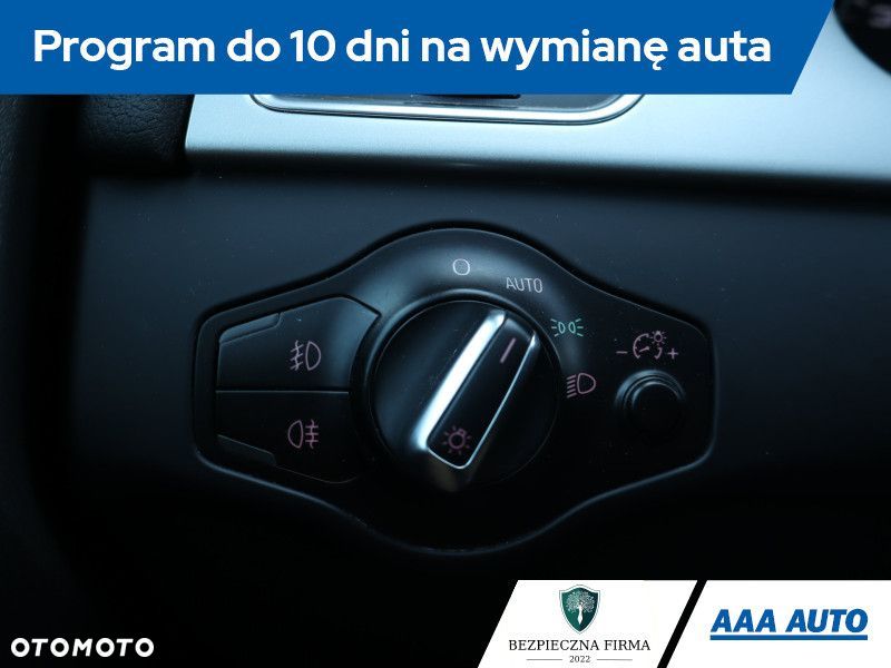 Audi A4 Limousine - 20