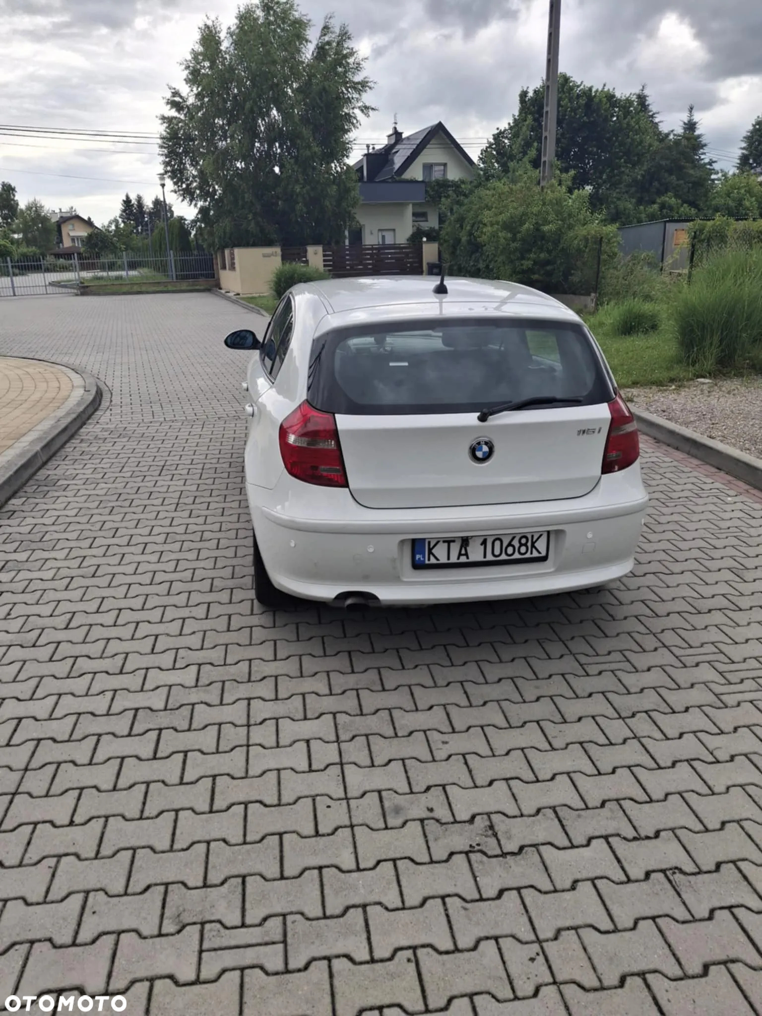BMW Seria 1 116i - 3