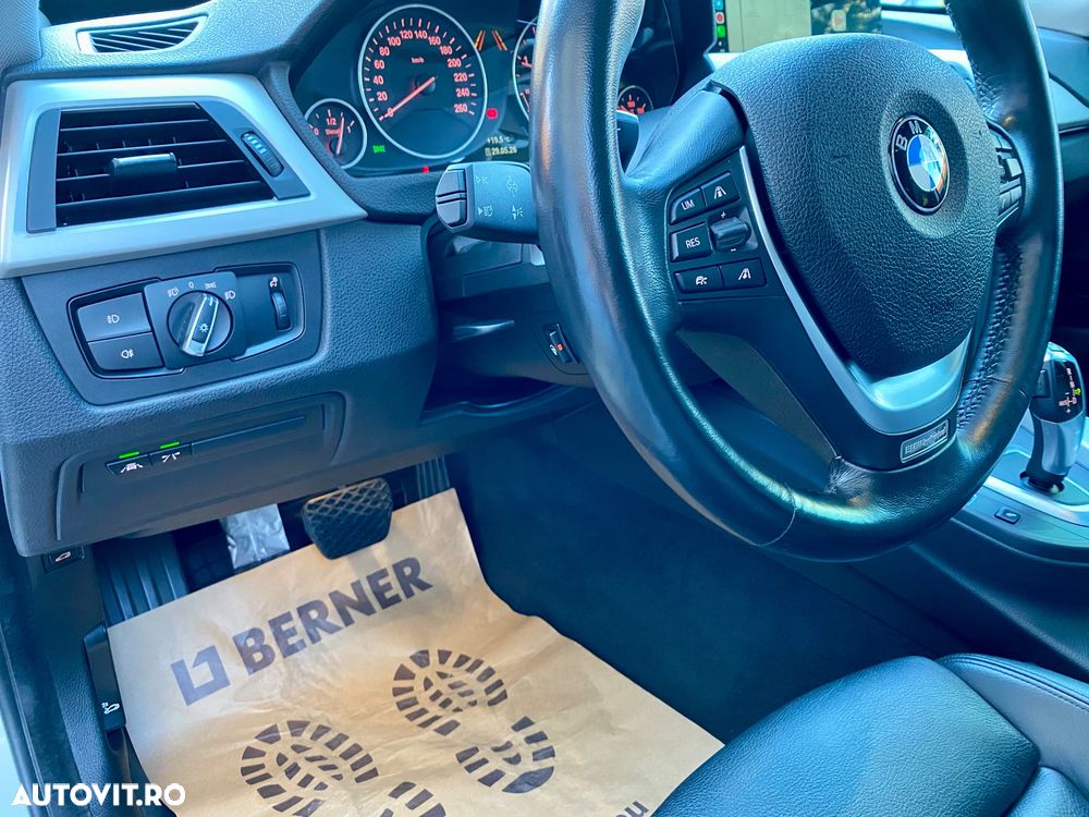 BMW Seria 3 320d Aut. - 23