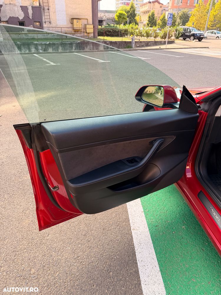 Tesla Model 3 Standard - 11