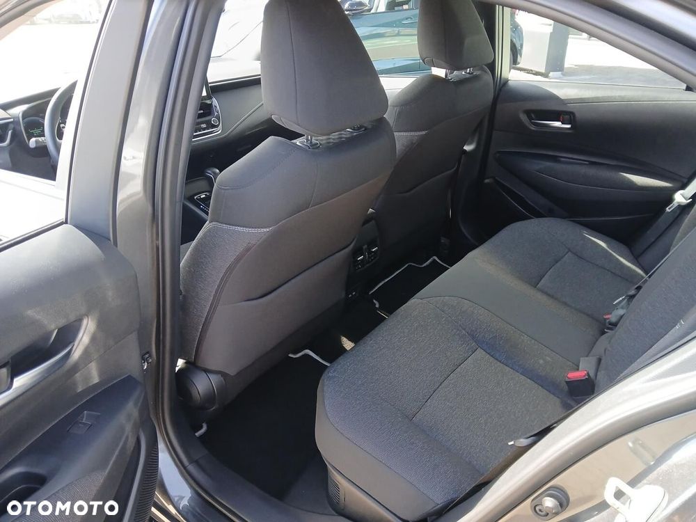 Toyota Corolla 1.8 Hybrid Comfort - 40