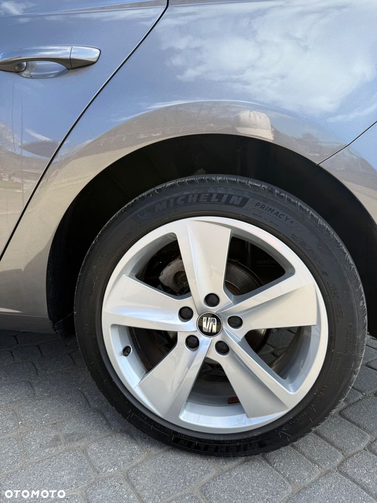 Seat Leon Sportstourer 2.0 TDI FR S&S EU6 - 28