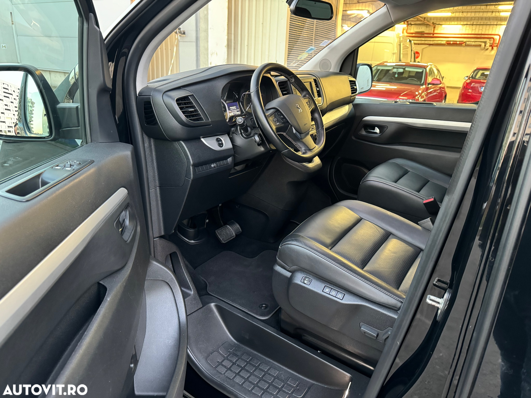 Peugeot Traveller L2 2.0 BlueHDi 180 S&S EAT8 Business VIP - 5