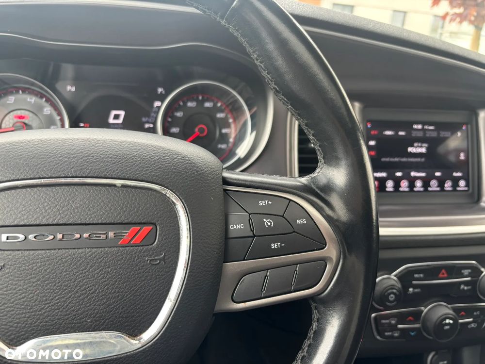 Dodge Charger 3.6 GT - 12