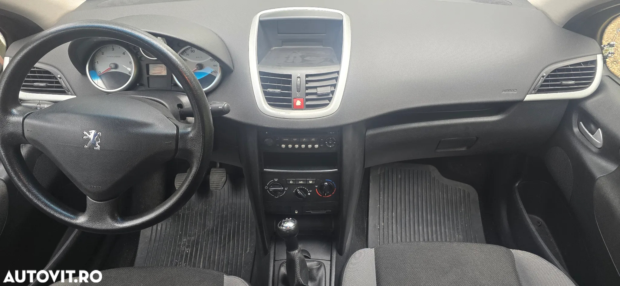 Peugeot 207 1.6HDI Premium - 2