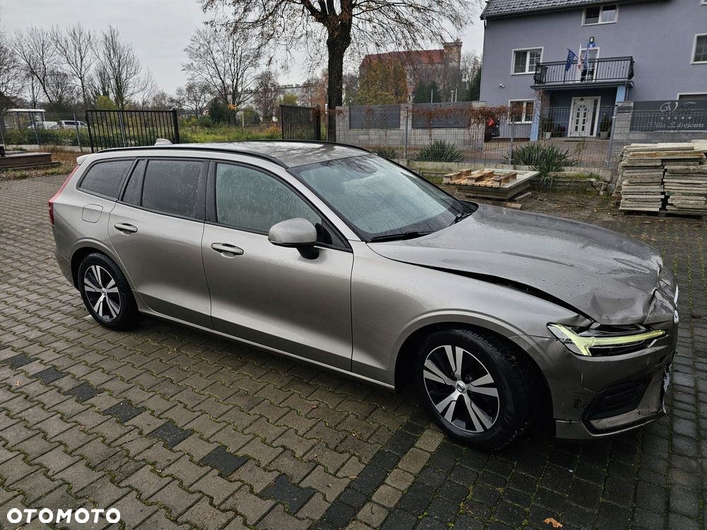 Volvo V60 D3 Momentum - 5