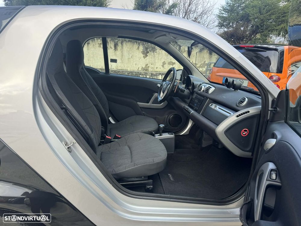 Smart ForTwo Coupé cdi softouch passion dpf - 16